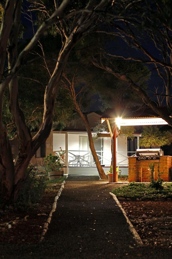 Cape Jervis Holiday Units Esterno foto
